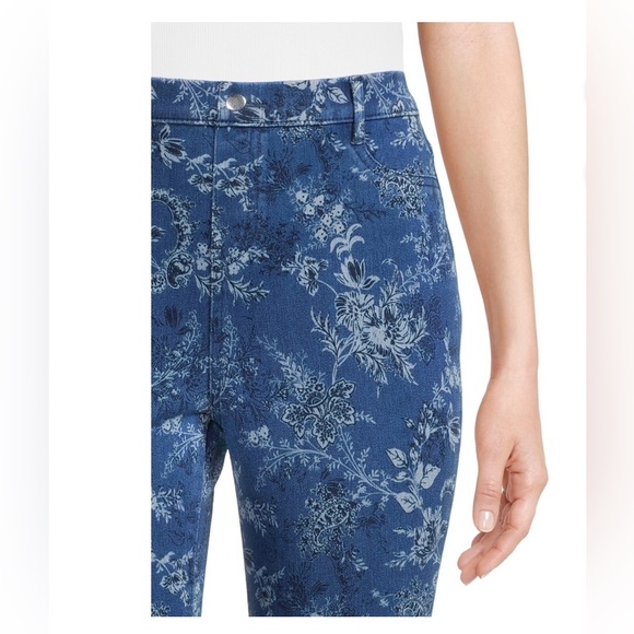 TIME & TRU Womens Blue With Print Distressed Jeggings Size XL 16-18 Pull On New - Picture 5 of 7
